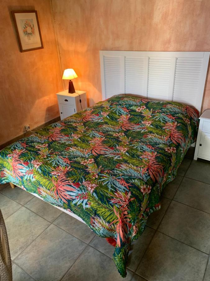 La Maison Sur La Place Aigues-Mortes Eksteriør bilde
